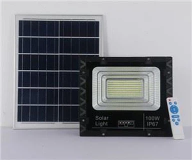 Holofote movido a energia solar de 100 watts